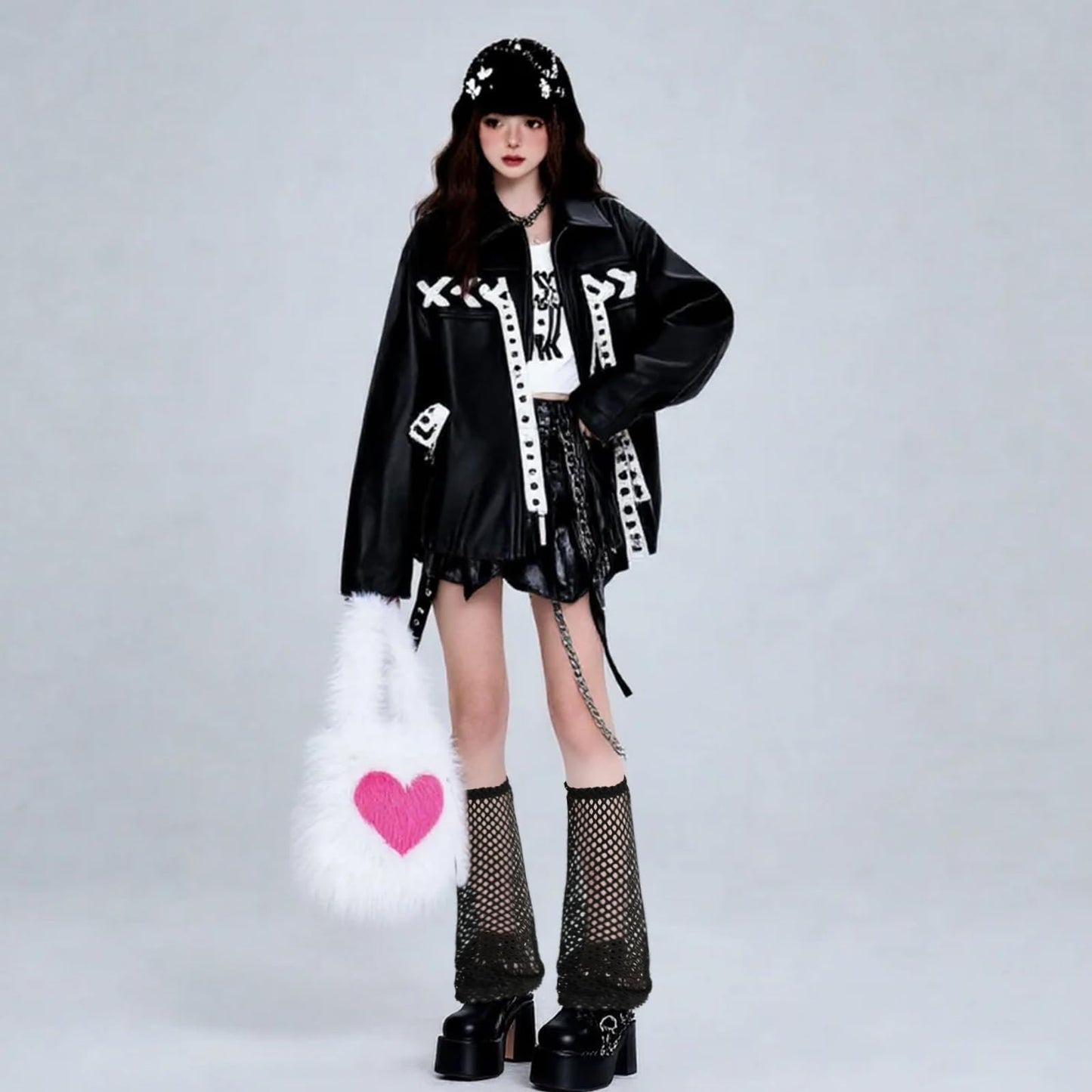 Junely 2 Pairs Leg Warmers for Women Kawaii Leg Warmer Cute Legwarmers Fishnet Cutecore Lolita Harajuku Gyaru Japanese Accessories Black White