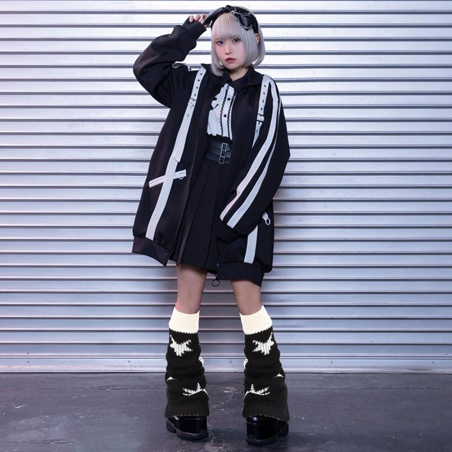 Junely Leg Warmers for Women Winter Kawaii Leg Warmer Cute Star Legwarmers Japanese Socks Halloween Goth Emo Lolita Gyaru Gothic Harajuku Accessories Black White