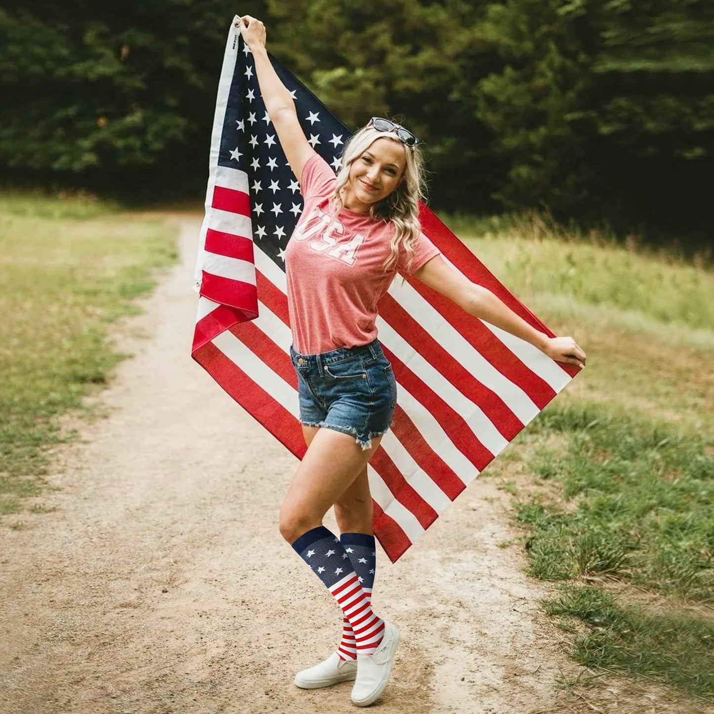 Junely Compression Socks for Women American flag Knee High Stockings for 4th of July Running Athletic Nurses Pregnant Women Work Support Travel Flight Sports Gifts Red White Blue